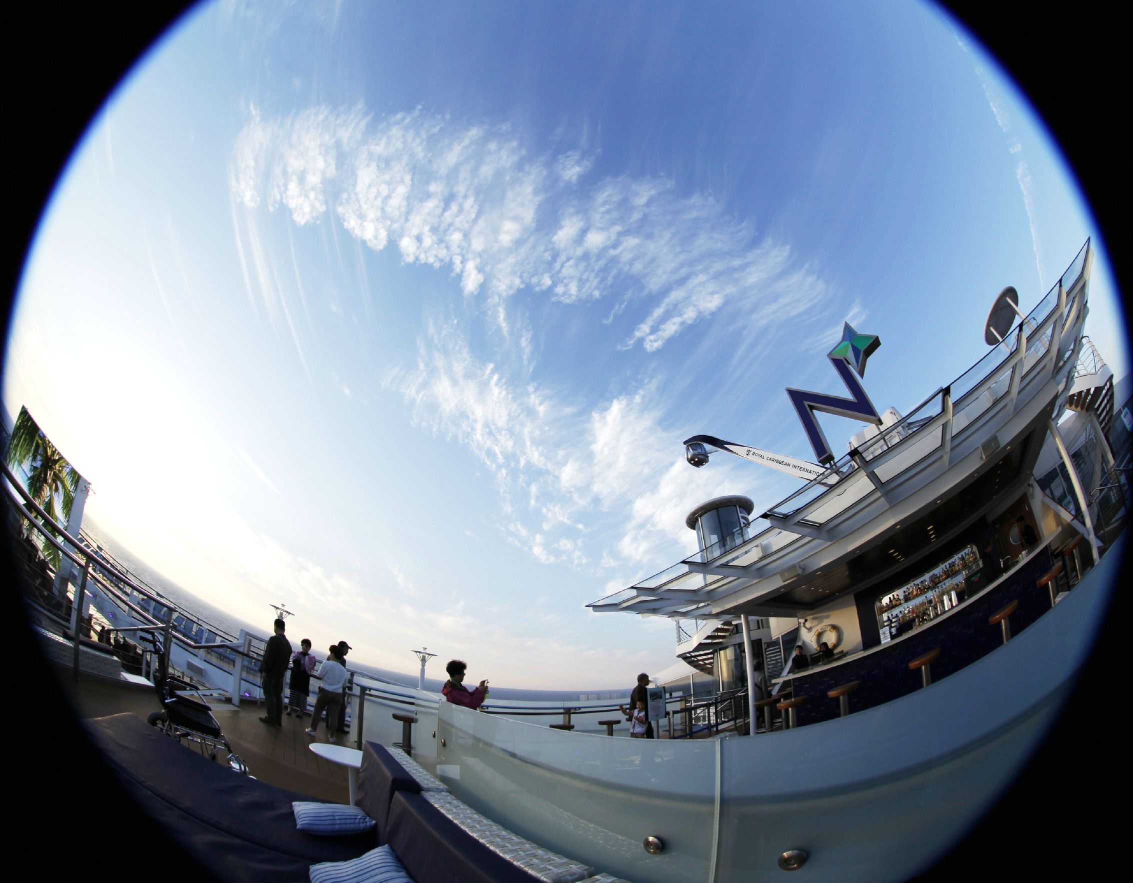 海洋量子号游记,如何乘坐海洋量子号