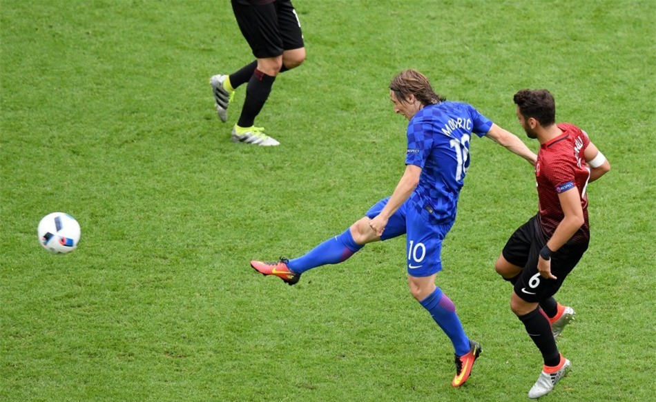 外设打晋级赛,欧洲杯外设