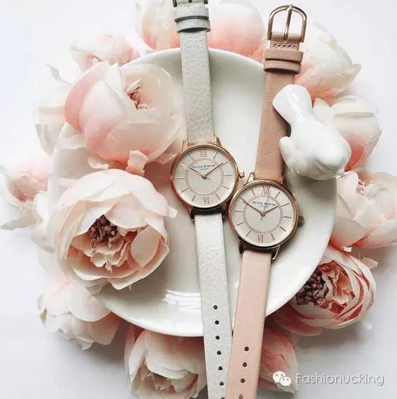 露手腕好看的表,再好看的表都遮不住