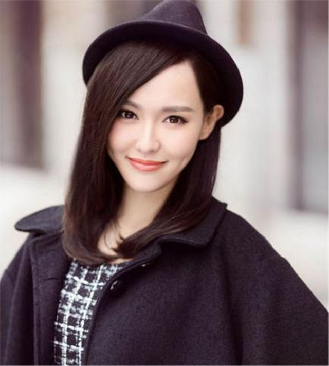 脑门大的露额头显得头大!来学学明星是如何解决的!