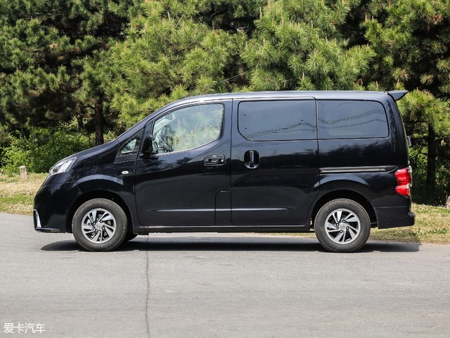2018款日产nv200试驾,新款日产nv200试驾视频