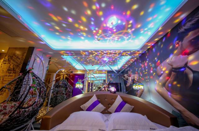 南京8大情趣酒店都在这了，七夕赶紧收藏，18岁以下禁入！