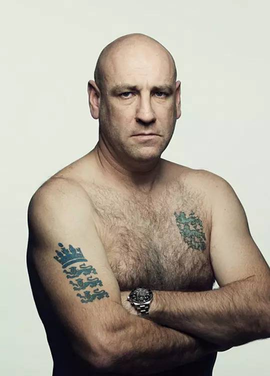 揭开资深足球流氓的面具，他们居然还是一个英国绅士？