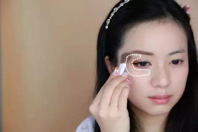 天王嫂昆凌难道也难逃豪门宿命么,天王嫂昆凌现在怎么样了