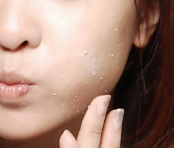 这些护肤的错误不要犯太伤皮肤,护肤误区要避开难怪皮肤越来越差