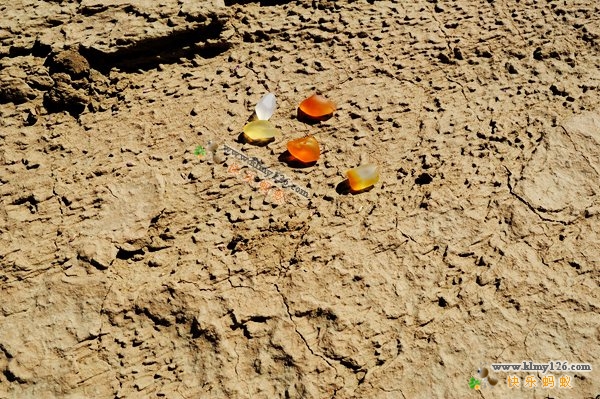 斑彩石是宝石吗,斑彩石宝石家族