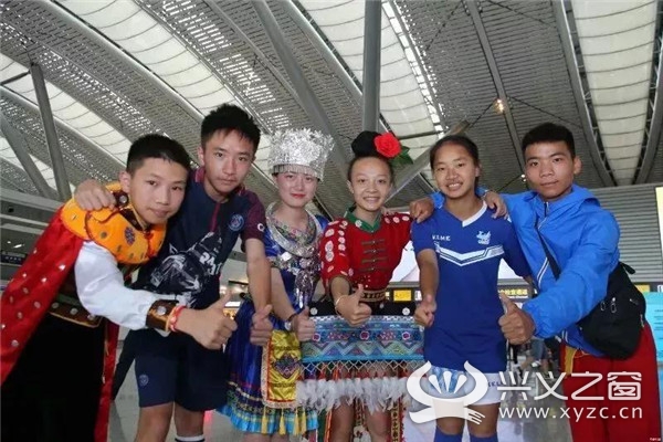 中国世界杯旗手,2018年俄罗斯世界杯中国护旗手