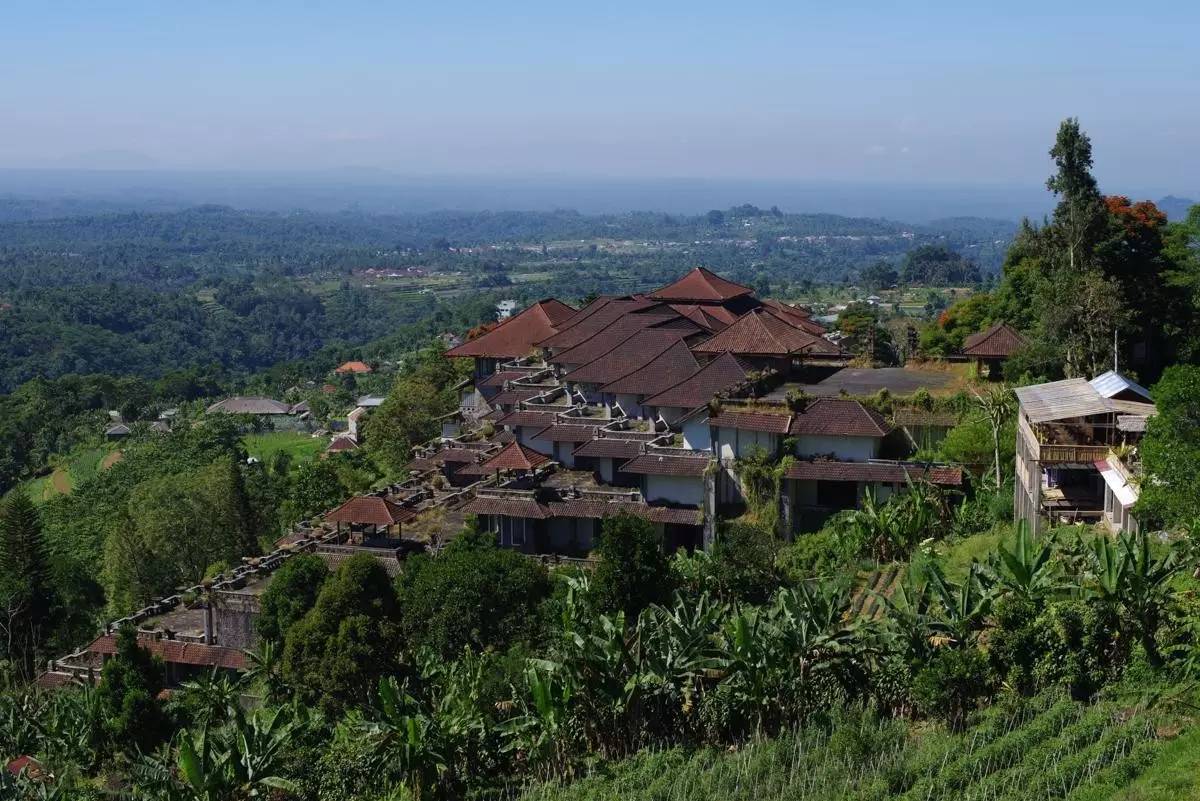 鐞嗗厜瀹惧緱k1浜屼唬瑙嗛,浣撻獙鐩告満