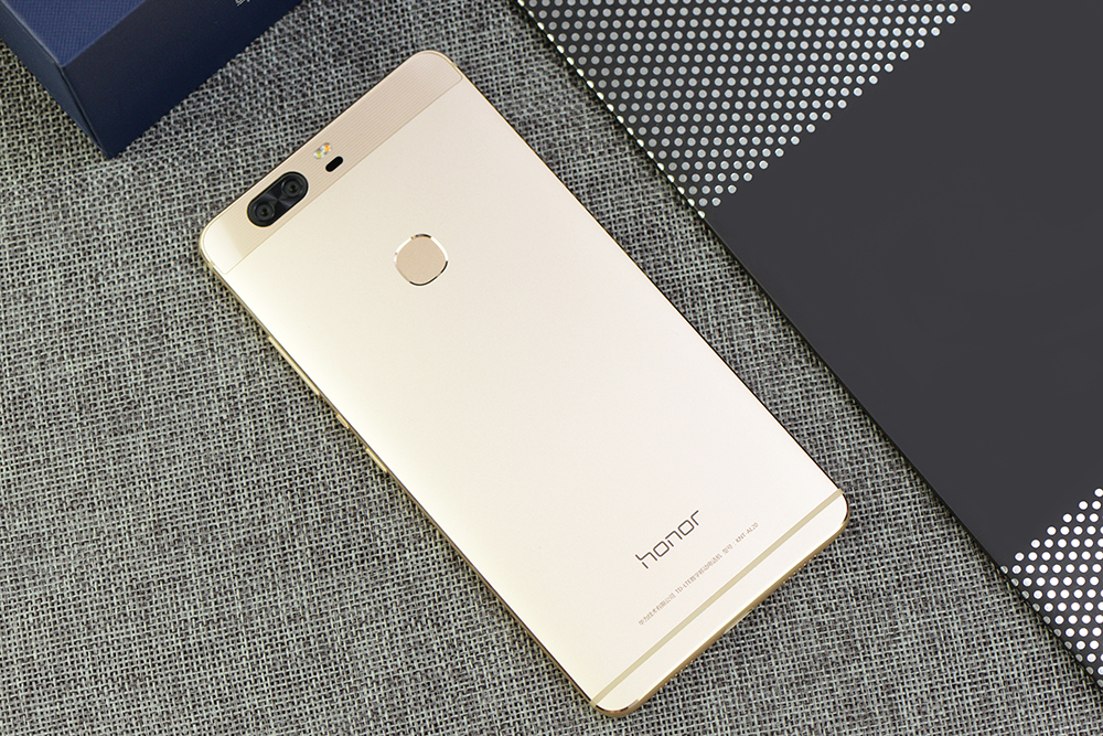 荣耀v8救砖,王者荣耀v8掉下来如何回去