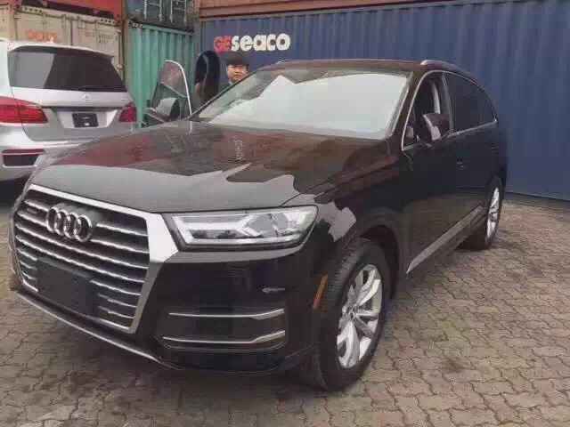 q7奥迪2017落地多少钱,2017款奥迪q7参数