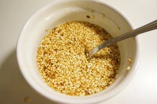 快！拿个大点的盆子，接住我的口水！