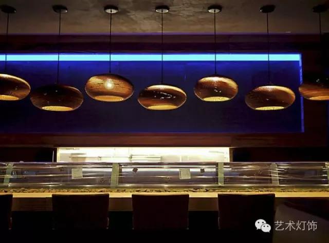 瓦楞纸灯饰手工教程,瓦楞纸灯饰包装