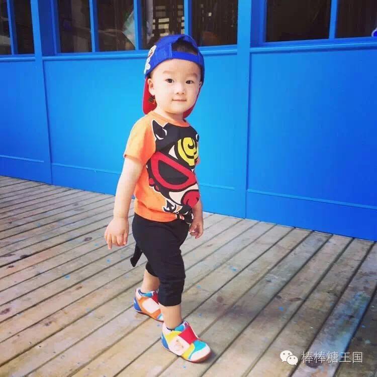 给宝宝买了双mikihouse鞋子,mikihouse鞋适合多大的宝宝穿