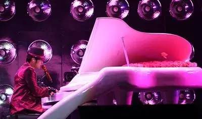 周杰伦暴瘦成小鲜肉,周杰伦变成小公举了吗