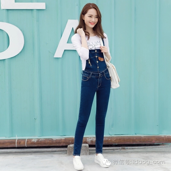 背带裤的夏天，时间再回不到从前青春岁月且珍惜