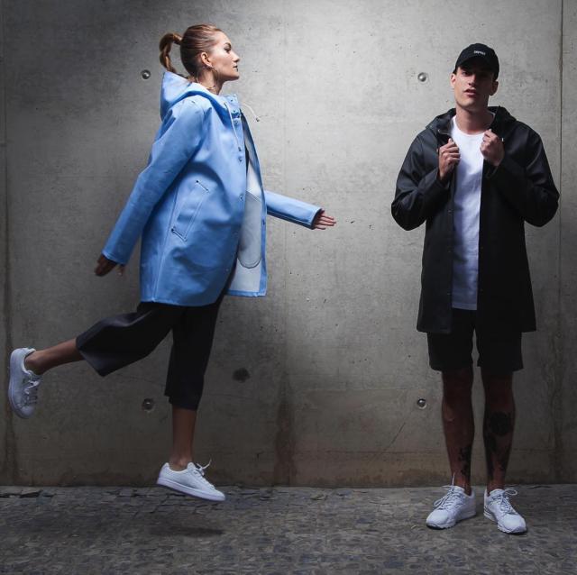 打个屁伞,真·青年就该披上雨衣起来嗨|潮物草坪