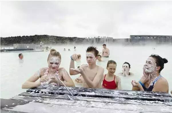 冰岛战胜英格兰维京战吼,冰岛2比1英格兰维京战吼