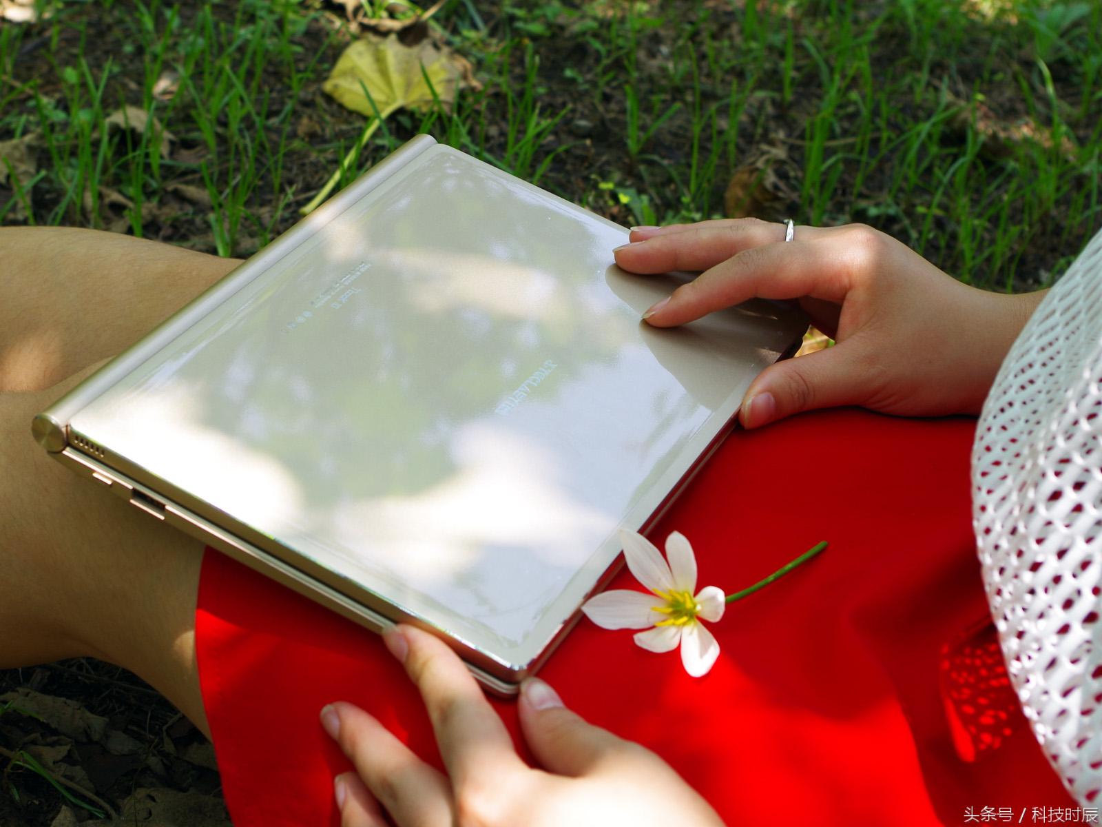 10.4寸二合一平板电脑推荐,台电tbook10平板测评