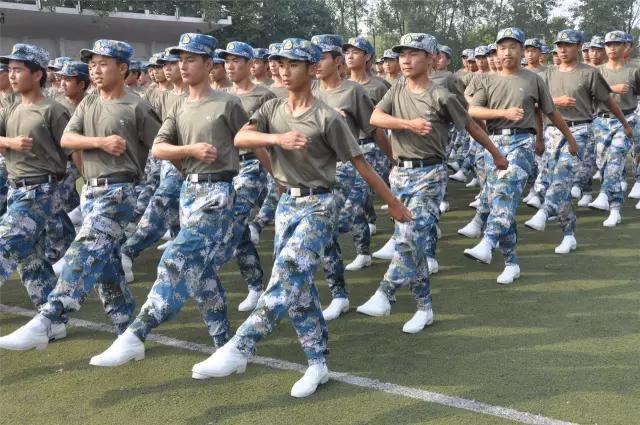 又到一年高三毕业季,又到了毕业季挥手告别