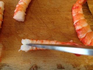 快！拿个大点的盆子，接住我的口水！