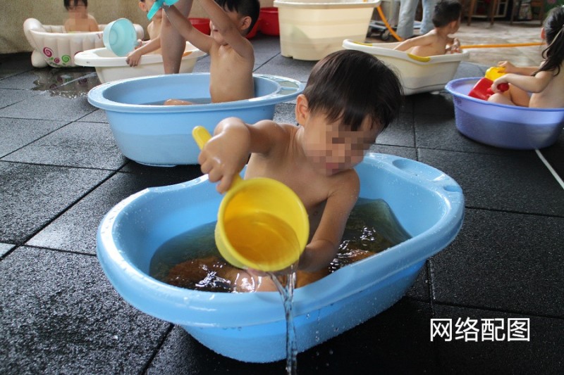 产妇艾草泡澡中毒，民间常用的艾草安全吗？