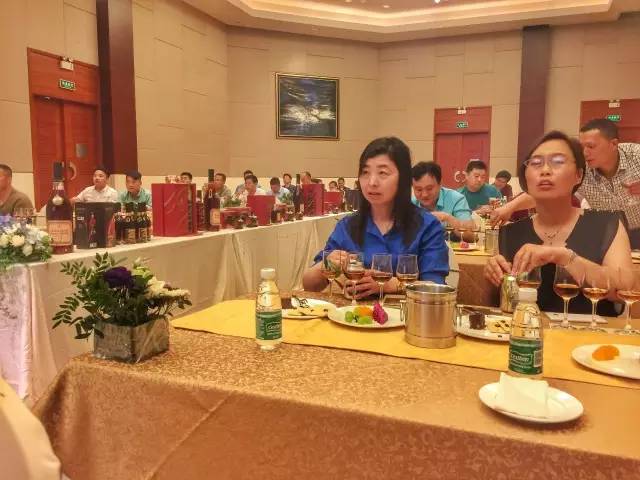 简单的居家调酒技巧有哪些,几款简单易上手的鸡尾酒做法