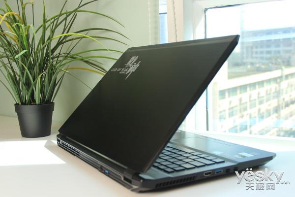 董洁薄纱礼服裙图片,董洁穿抹胸婚纱