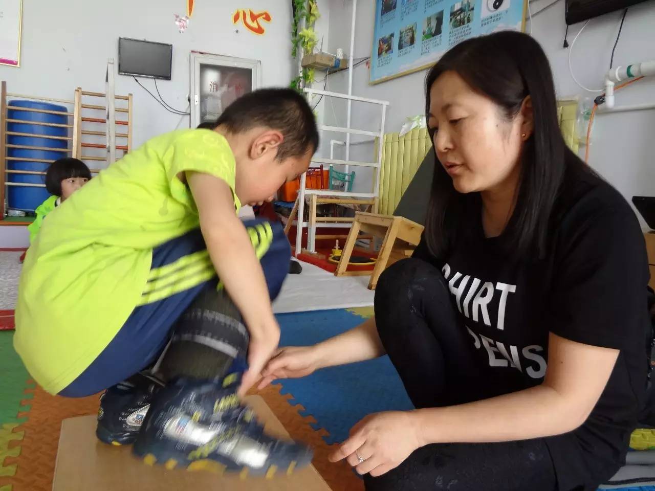 关注残疾小朋友,关注孤独症儿童走向美好未来