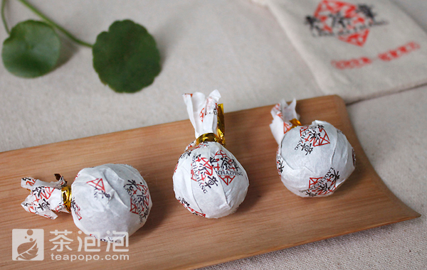 茶滋味老班章小龙珠熟茶,小龙珠老白茶