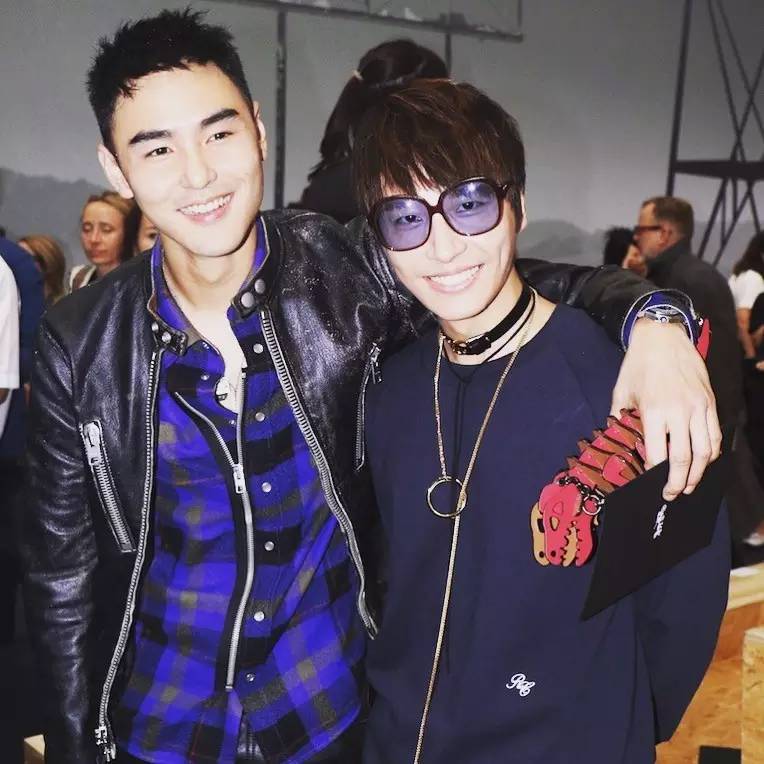 江南BoyNam|在伦敦把阮经天扒个精光原来30+熟男要保持幼稚才可爱