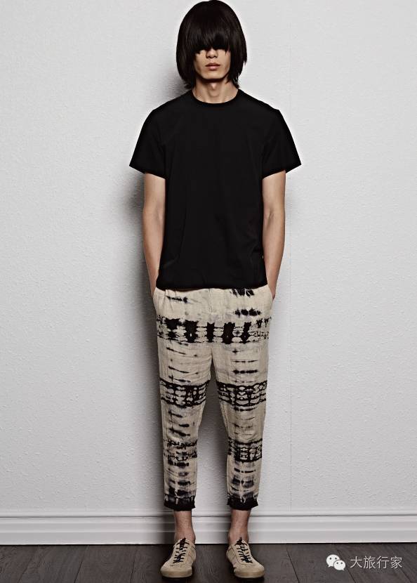 想在旅行中穿的比景色更撩人，何必东走（fei）西逛（qian