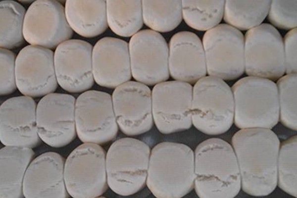 蒸好的馒头开裂是什么原因,馒头包子开锅塌陷怎么回事