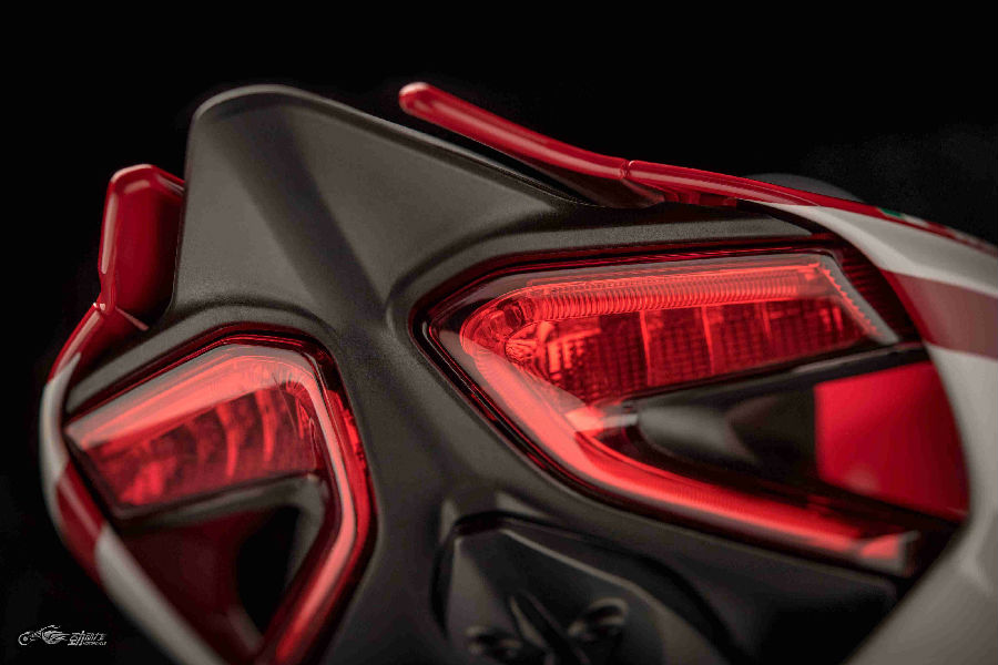 杜卡迪1299superleggeras宣传,杜卡迪superbike1299panigale