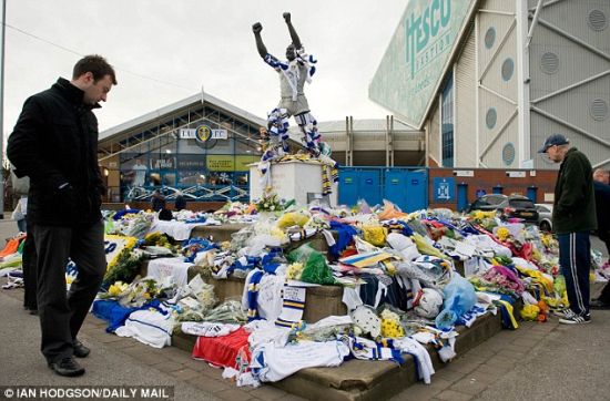 威尔士的胜利离不开他：自杀身亡的主帅斯皮德