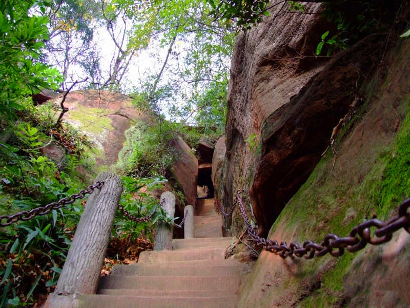 为了来彭州，彭山人笑了；为了来彭山，彭州人笑了