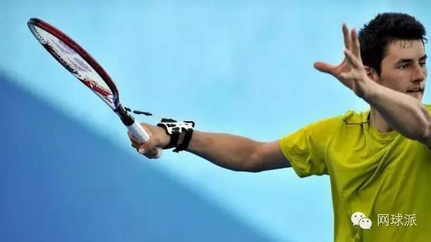 如何练打单人网球,怎么打网球才可以练得更好