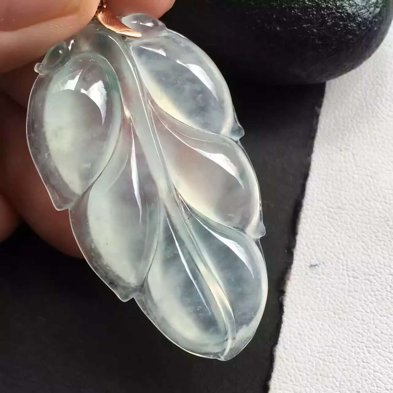 翡翠货源小程序,做翡翠微商要怎么扩大人脉