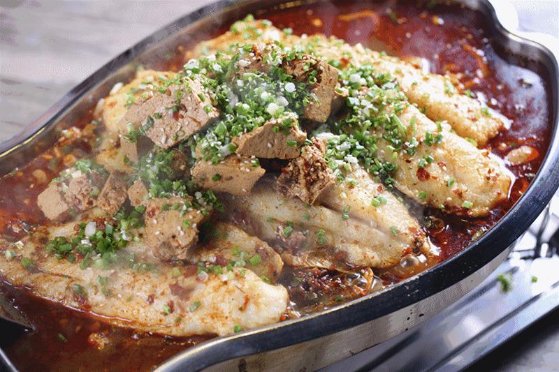 修学分竟然靠吃鱼？！这家烤鱼已经被“学霸”占领了！