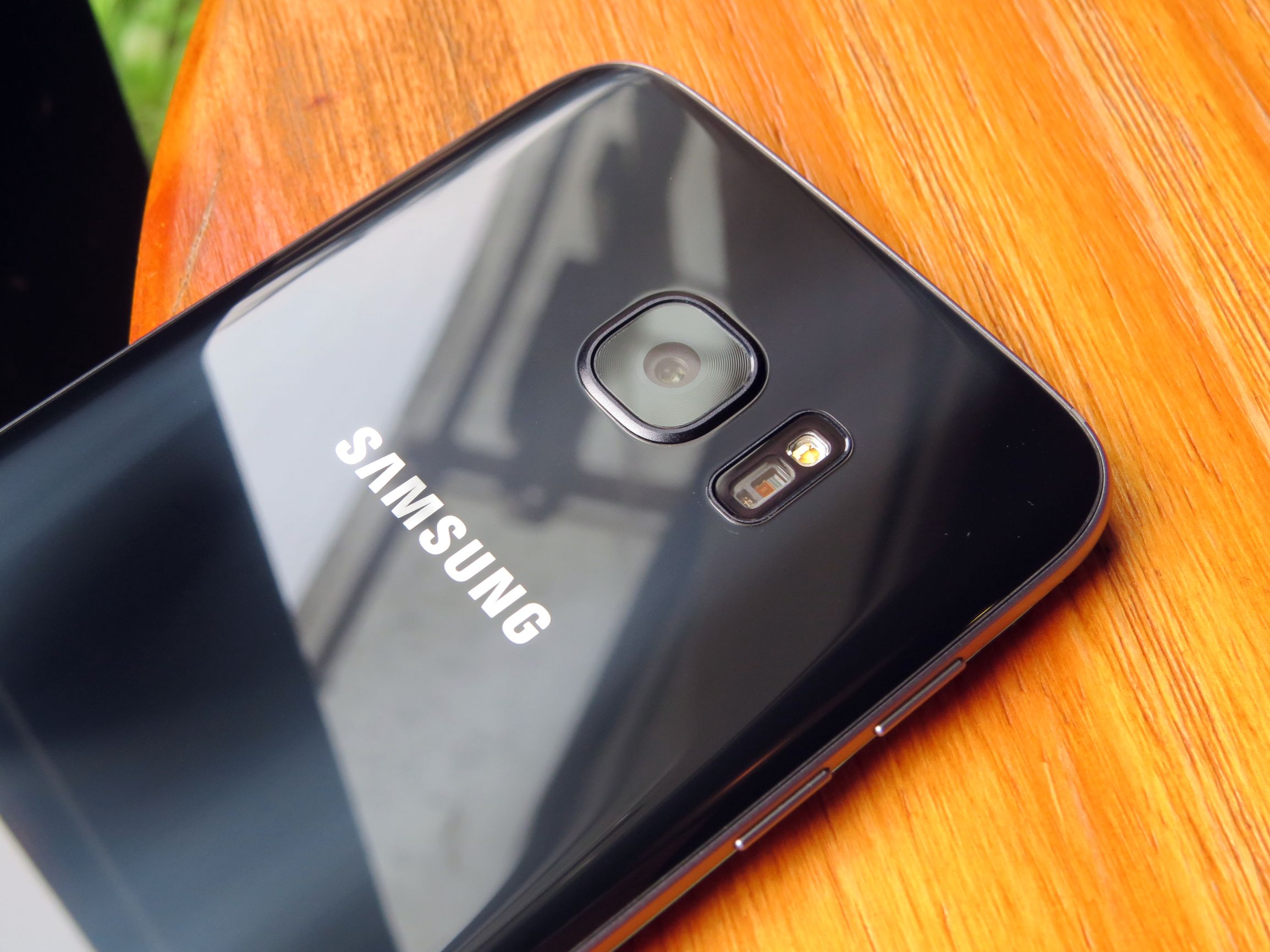 s7edge哪个版本最流畅,s7edge现在还值得入手吗