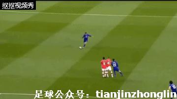 c罗引体向上颠球视频,c罗标志性电梯球破门