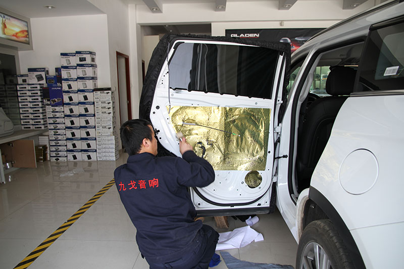 哈弗h6车主爆改,哈弗h6自己换汽车音响