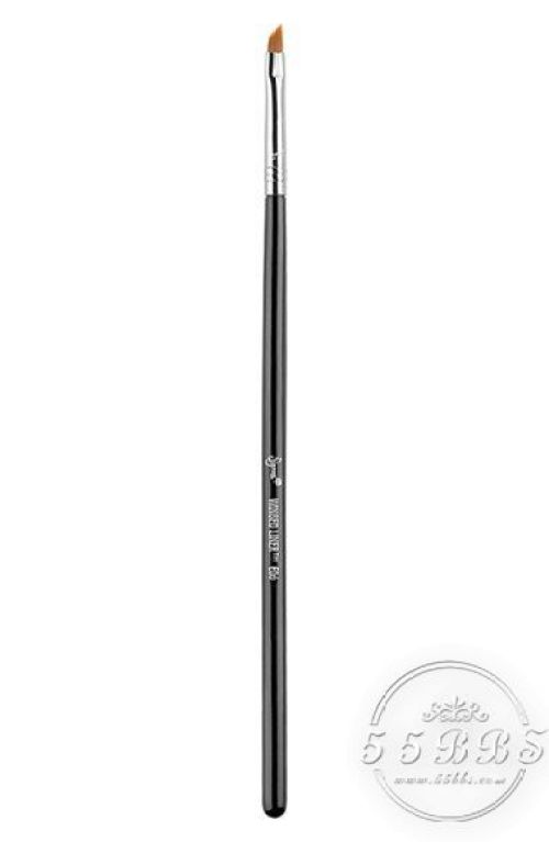 跟粉扑差不多的化妆刷,区别各种化妆刷