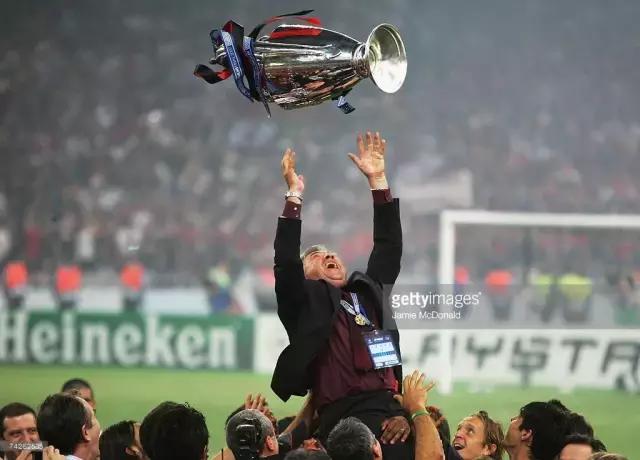 不吹不黑的牌子,米兰的球衣哪款最经典