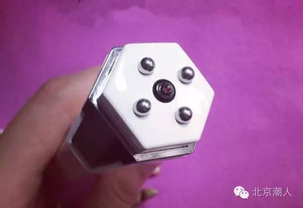 家用美容仪是怎么让皮肤好的,专业的家用美容仪该怎么用