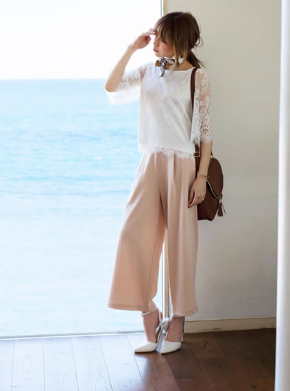 裤腿宽大的阔腿裤冬天怎么搭配,比较阔的阔腿裤怎么穿