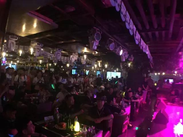 活出动静对话精彩吉利帝豪GS百城动静体验营郑州站启幕