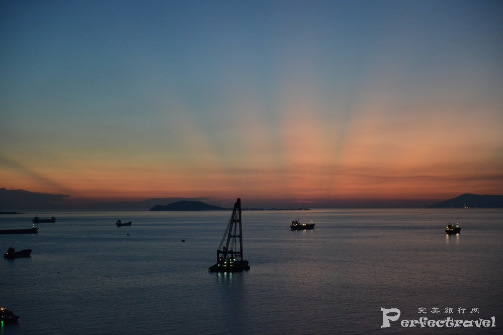 三亚凤凰岛度假酒店怎么样,三亚凤凰岛度假酒店夜景