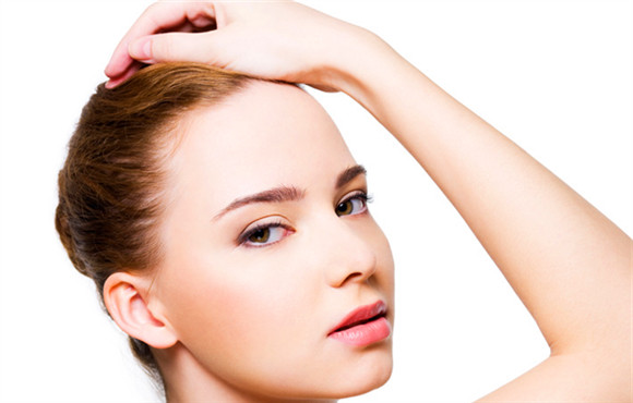 酒糟鼻盯上爱美女孩，5种食疗解决困扰