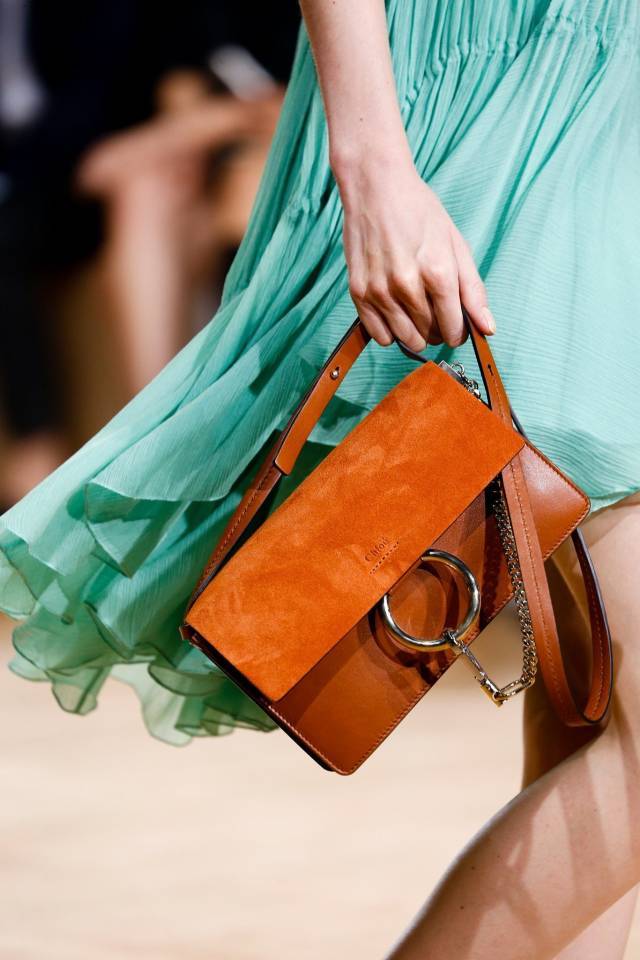 高圆圆同款包搭配,高圆圆同款包水桶包介绍