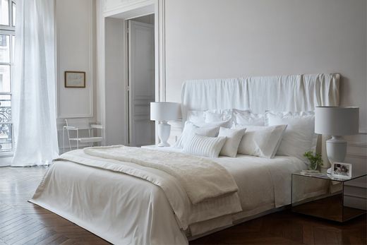 绾櫧瀹跺眳鏈嶅瑁呭コ绉嬪啲,zara娴佽鏂版绉嬪啲娉曞紡